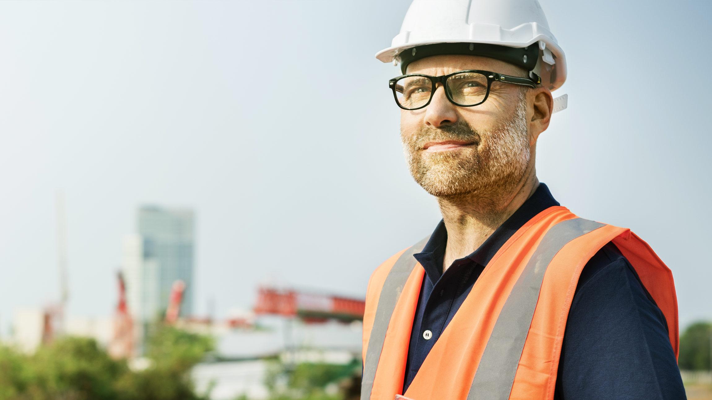 Monipuoliset ja joustavat henkilöstöratkaisut kotimaan teollisuudelle ja rakentamisen eri henkilöstötarpeisiin