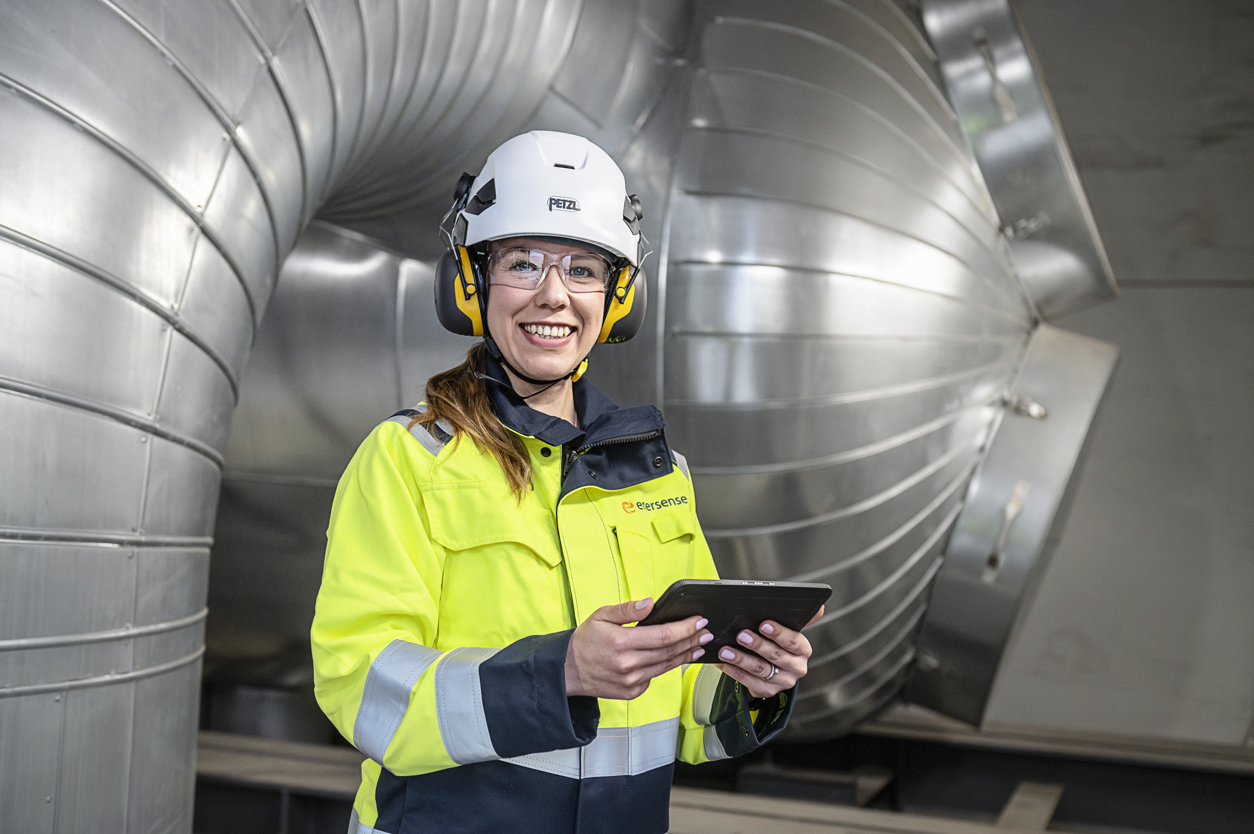Enersense employee in the Vuosaari power plant, illustrative picture
