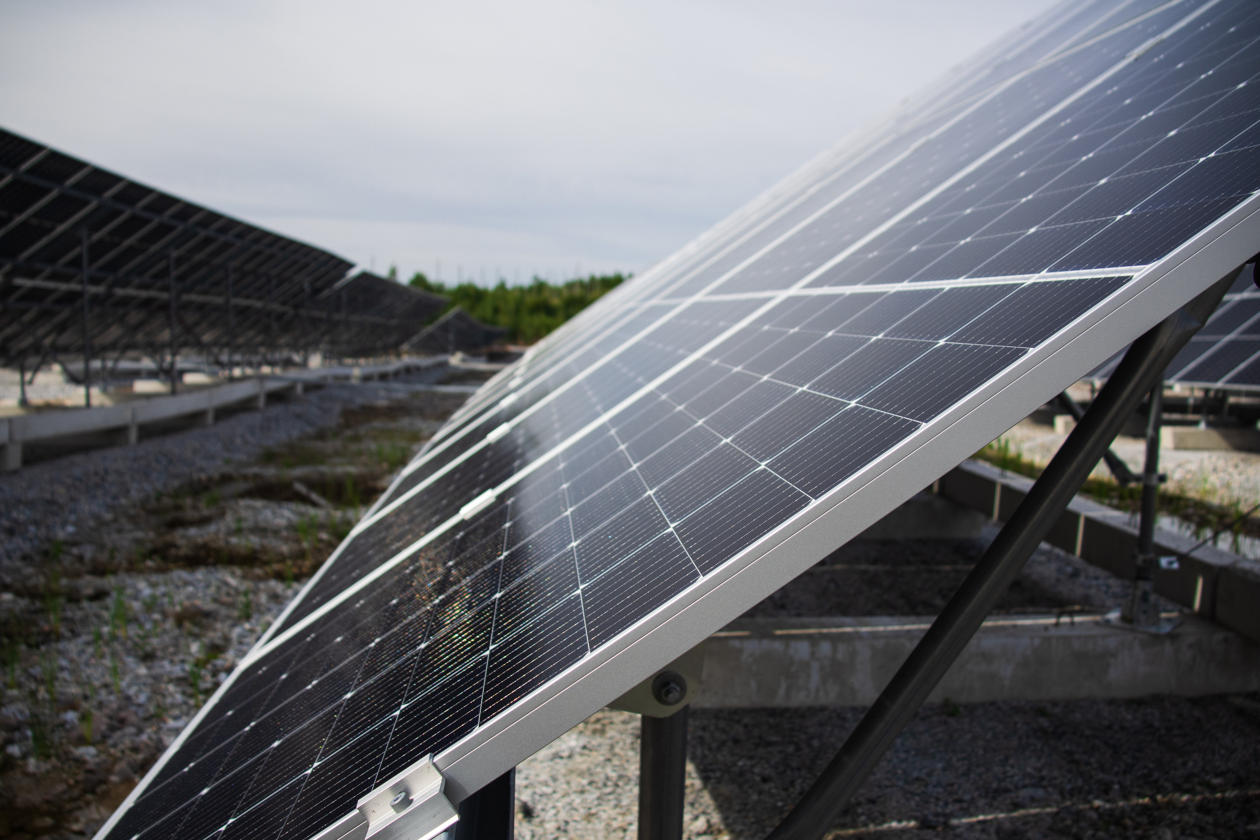 Solar power plant, illustrative image